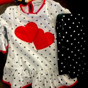 Rare edition. Size 6. Wore a couple times.